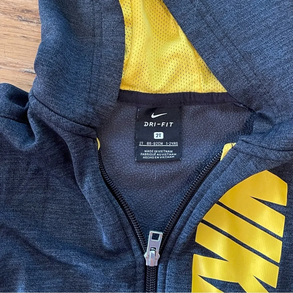 Nike Zip-Up Hoodie, Size 2T - Picture 3 of 5